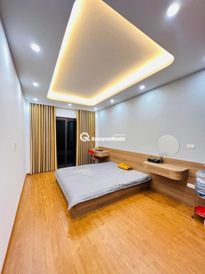 BÁN NHÀ VŨ XUÂN THIỀU SÀI ĐỒNG, LÔ GÓC, Ô TÔ ĐỖ, 4 TẦNG MỚI ĐẸP, NHỈNH 5 TỶ