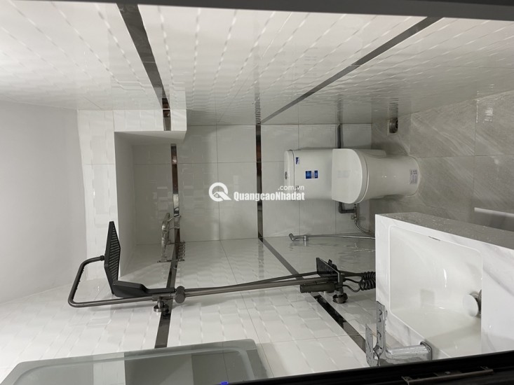 NHÀ CHÍNH CHỦ 20 NĂM CHƯA QUA ĐÒ-3 TẦNG-4PN- NHÀ 2 MẶT HẼM-HẼM THÔNG-SÁT MẶT TIỀN LẠC LONG QUÂN