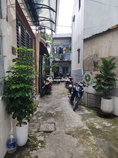 Cần bán gấp căn nhà tại Nguyễn Văn Công- p3 - Gò Vâp. giá chưa đến 100tr/m.