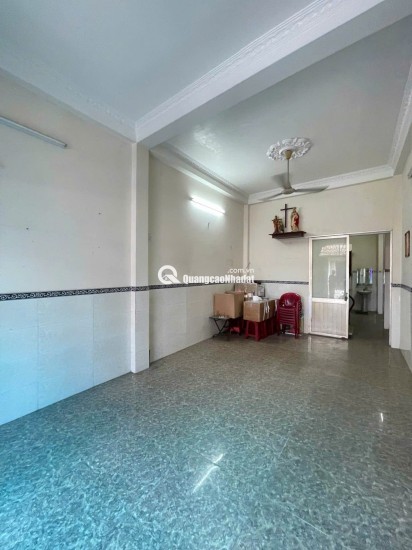 Nhà 3 tầng,hẻm 6m,gần chợ Tân Phú,gần đường Lũy Bán Bích,7.x tỷ