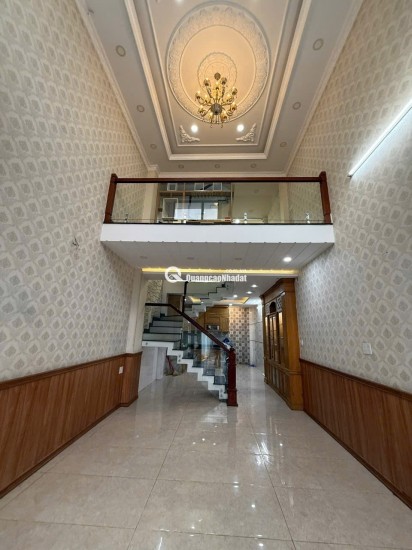  GIẬT MÌNH VỚI CĂN NHÀ 5 TẦNG NGAY TRƯỜNG CHINH – GIÁ CHỈ 9.9 TỶ 