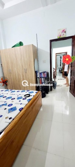 Bán nhà 3 tầng, Quận 8, hẻm 6m, gần Võ Văn Kiệt, 3.6x14, nhỉnh 5 tỷ.