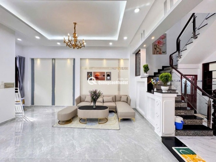 SIU PHẨM LUNG LINH QUÁ ĐẸP - GIÁ 9.1 TỶ