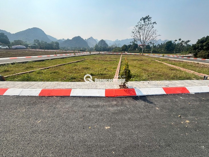 KHÔNG ỒN ÀO – NHƯNG NGƯỜI BIẾT ĐÃ ÂM THẦM XUỐNG TIỀN