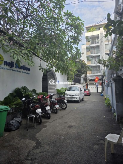 Biệt thự hàng hiếm thuộc vị trí cốt lõi trung tâm trong khu vực