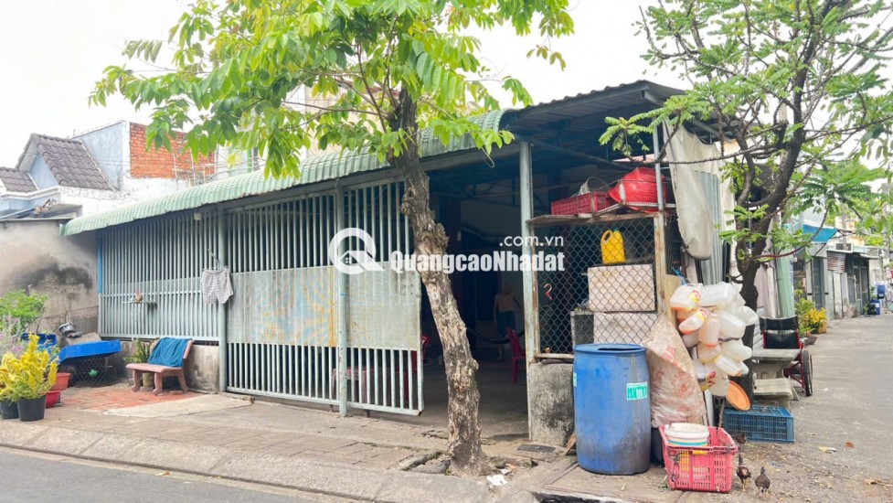 BÁN NHÀ ĐẤT TẠI HÓC MÔN, DT 177M2, SẴN SỔ, CHỈ 3.8 TỶ. LH: 0765659378