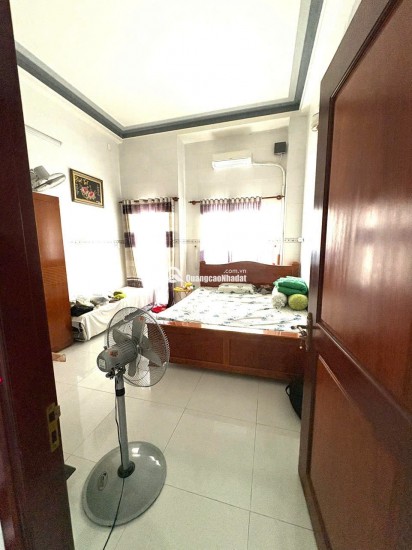 BÁN NHÀ MẶT TIỀN LÝ THÁI TỔ NỐI DÀI – TRUNG TÂM LONG XUYÊN – 41,2M2 – 6TỶXX. LH:0939073155.