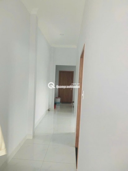 BÁN NHÀ 2 TẦNG – 5M X 27M – CÓ SÂN TRƯỚC SAU THOÁNG MÁT. LH:0988736135