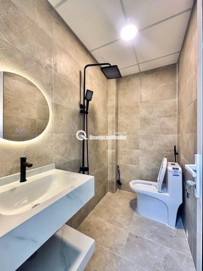 BÁN NHÀ TÂN KỲ TÂN QUÝ. DT (4X9). SẴN SHR. CHỈ 5.5 TỶ. LH:0905029420.