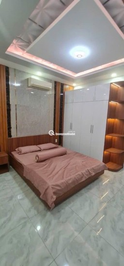Nhà đẹp xây kiên cố 5 tầng – 4PN 5WC – Hẻm ô tô nhỏ – Dọn vào ở ngay – Vị trí gần Tân Kỳ Tân Quý – Giá tốt 8 tỷ