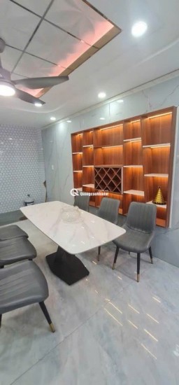 Nhà đẹp xây kiên cố 5 tầng – 4PN 5WC – Hẻm ô tô nhỏ – Dọn vào ở ngay – Vị trí gần Tân Kỳ Tân Quý – Giá tốt 8 tỷ