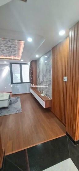 Nhà đẹp xây kiên cố 5 tầng – 4PN 5WC – Hẻm ô tô nhỏ – Dọn vào ở ngay – Vị trí gần Tân Kỳ Tân Quý – Giá tốt 8 tỷ