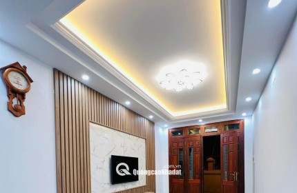 BÁN NHÀ VŨ XUÂN THIỀU SÀI ĐỒNG, LÔ GÓC, Ô TÔ ĐỖ, 4 TẦNG MỚI ĐẸP, NHỈNH 5 TỶ