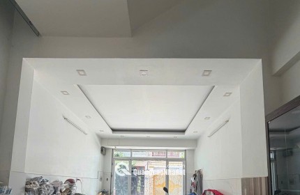 Nhà chính chủ quân Tân Phú,gần Aeon,gần chợ Tân Huong,giá 8.x tỷ