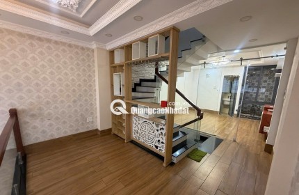  GIẬT MÌNH VỚI CĂN NHÀ 5 TẦNG NGAY TRƯỜNG CHINH – GIÁ CHỈ 9.9 TỶ 