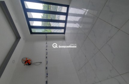 Bán nhà view sông, gần Quận 5, 3 tầng, Quận 8, 3.5x18, 6.x tỷ.