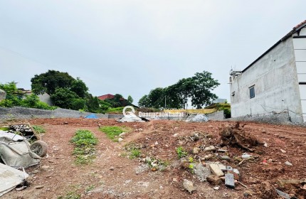 Đất Trung Tâm TP Bắc Giang, Tỉnh Bắc Giang. 728 m2- MT 23m. Đường Ô tô tránh. Giá 2,7 tỷ