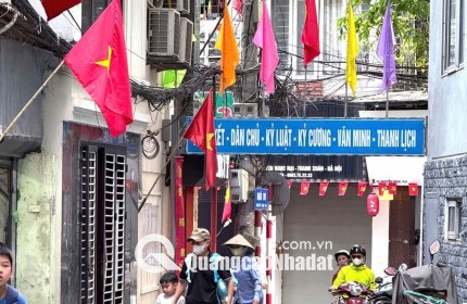 BÁN NHÀ HÀNG SIÊU ĐẸP 10M RA MẶT PHỐ - OTO ĐỖ CỬA - NHÀ DÂN XÂY KIÊN CỐ - NGÕ THÔNG TỨ TUNG - SỔ VUÔNG NỞ HẬU