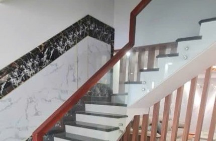 Nhà đẹp xây kiên cố 5 tầng – 4PN 5WC – Hẻm ô tô nhỏ – Dọn vào ở ngay – Vị trí gần Tân Kỳ Tân Quý – Giá tốt 8 tỷ