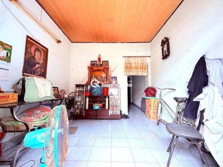 + BÁN NHÀ LÊ VĂN KHƯƠNG QUẬN 12
+ Dt : 4.4m x 15m 63m2
+ Kc : 3 tầng 3pn
+ Giá : 7 Tỷ