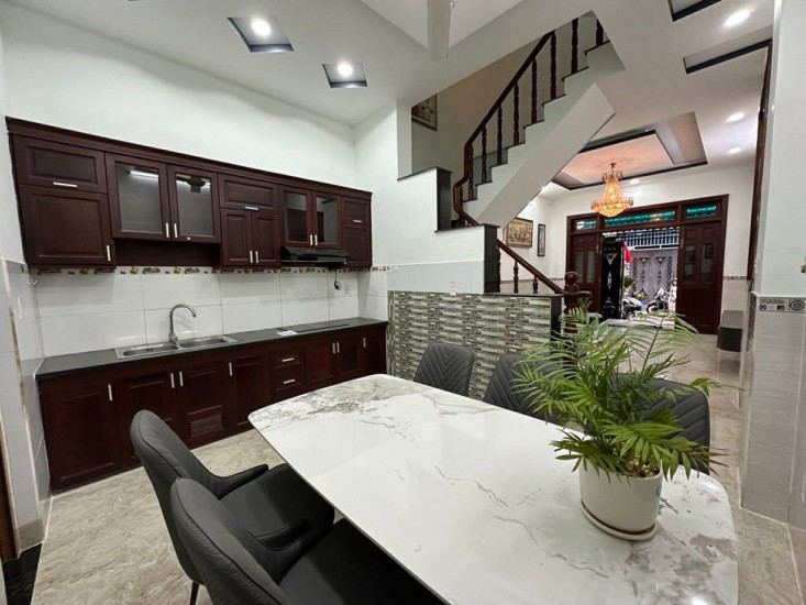 Nhà Đẹp TX 31 - Hẻm xe hơi