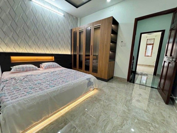 Nhà Đẹp TX 31 - Hẻm xe hơi