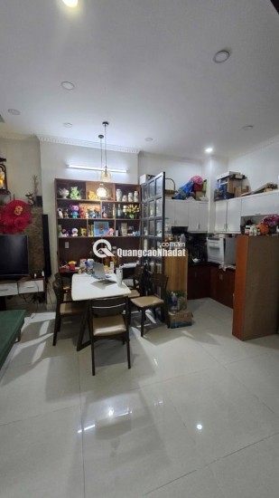 4 TẦNG - 50M2  - AN NINH- CHỈ HƠN 6 TỶ