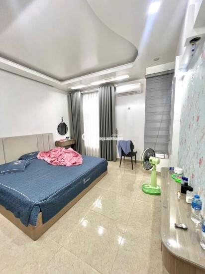 BÁN NHÀ LÔ GÓC NAM PHÁP, GIA VIÊN, NGÔ QUYỀN  2 MẶT THOÁNG  Ô TÔ ĐỖ CỬA