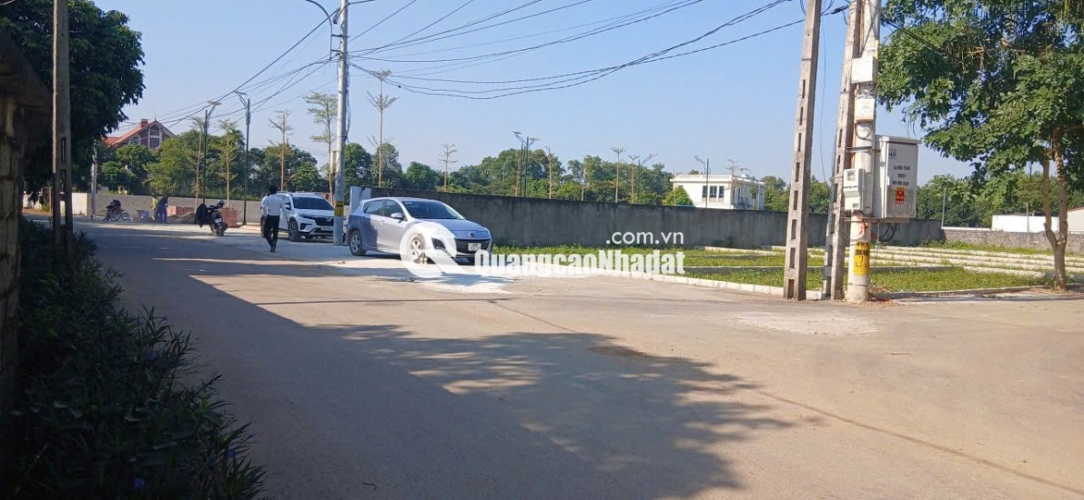 Bạn đang tìm kiếm mảnh đất để định cư lâu dài hay xây dựng căn hộ cho thuê tại Hòa Lạc? Đừng bỏ lỡ lô đất này