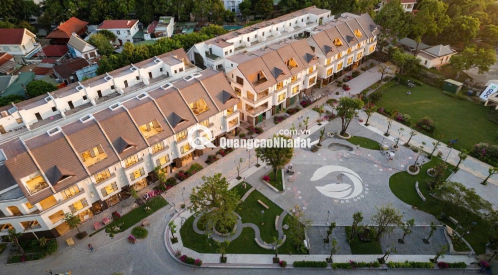 Cần bán nhà phố vị trí đẹp nhất dự án Ecopalace, trục chính TTTM, 2 mặt tiền, 5 tầng, giá đầu tư