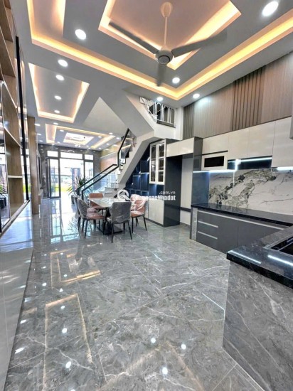 Nhà đẹp xây mới – An cư lạc nghiệp tại Bến Lức – Gần UBND, trường học