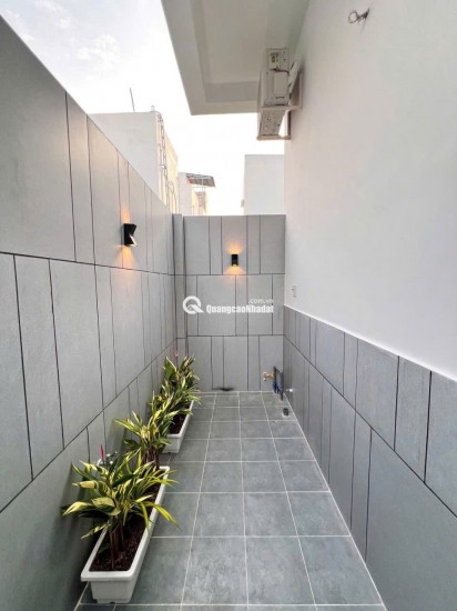 Nhà mới hiện đại 2 tầng, diện tích lý tưởng tại trung tâm P.Chánh Hiệp (Bình Dương)