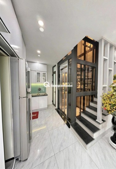 GIẢI PHÓNG - 36M2 x 6 TẦNG THANG MÁY XỊN - Ô TÔ  - 8.68 TỶ