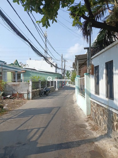 HÀNG NGỘP GIÁ TỐT HẺM XE HƠI, Gần 1900m2 đất duong Đặng văn bi ,  P.bình thọ thủ đức