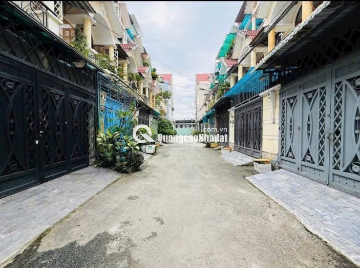 BÁN NHÀ KHU DÂN CƯ VẠN XUÂN – TX24, QUẬN 12. DT 4X13 SHR CHỈ 5.49 TỶ. LH:0975547200.