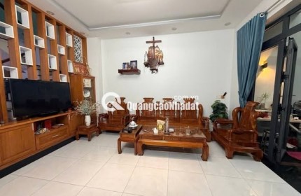 + BÁN NHÀ VƯỜN LÀI QUẬN 12
+ Dt : 4.6m x 37m 172m2
+ Kc : 2 tầng 4 Pn 3vs
+ Giá : 11.8 Tỷ