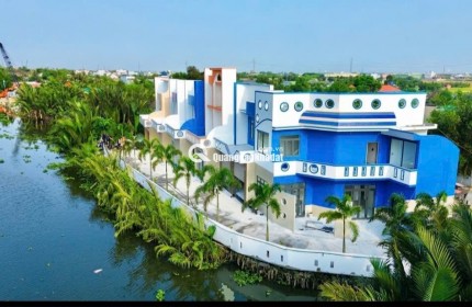 Nhà phố 2 tầng view sông, thiết kế hiện đại, giá chỉ 1.65 tỷ