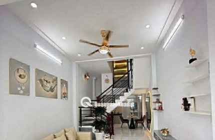 TÂN BÌNH 2 MẶT TIỀN - HXH - 3 TẦNG - 42M2 - 4PN - VT ĐẸP