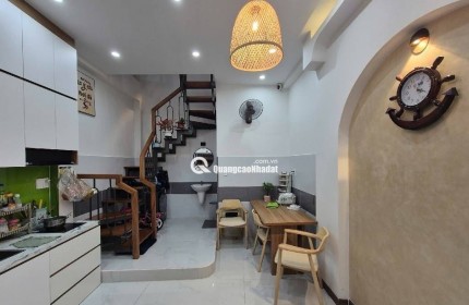 3 TẦNG - AN NINH - HẺM 4M - CHỈ HƠN 4 TỶ- P. VƯỜN LÀI