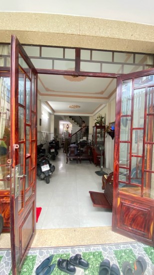  NHÀ TRUNG TÂM TÂN BÌNH - SÁT CHỢ PHẠM VĂN HAI - CHỈ 8.7 TỶ