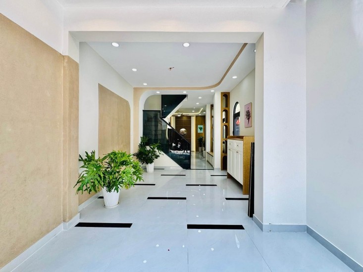 Phân khúc hơn 8 tỷ - Nhanh thì còn  LÊ HOÀNG PHÁI - Ô TÔ VÀO NHÀ  – 60M2 - 4 TẦNG BTCT - FULL NỘI THẤT – GIÁ CHỈ 8.X TỶ TL