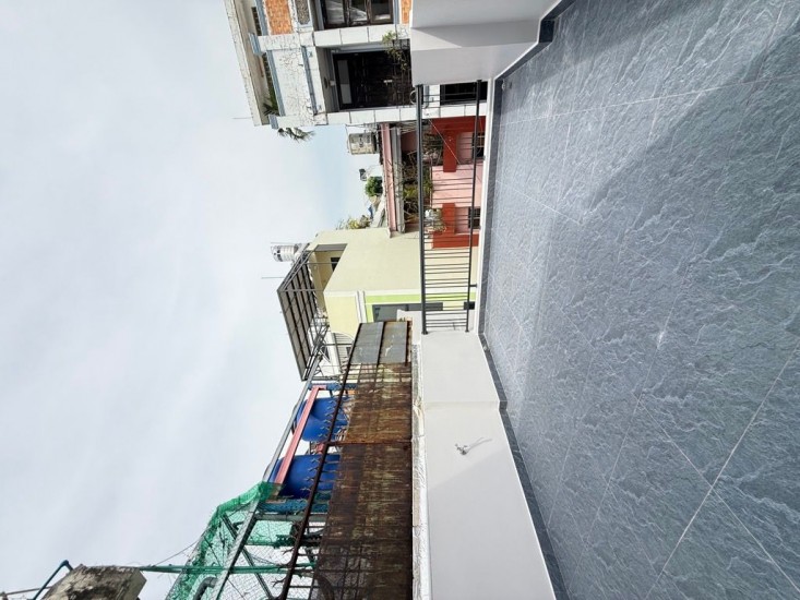 HẺM NHỰA XE HƠI THÔNG - 56M2 VUÔNG - NHÀ 3 TẦNG ĐẸP LUNG LINH MUA Ở NGAY - 8.6 TỶ