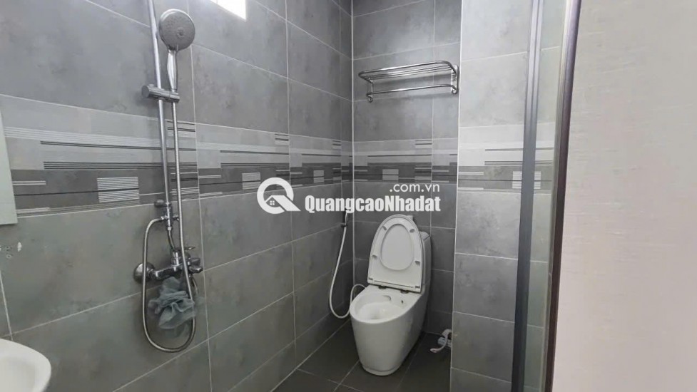 CHO NỮ SHARE PHÒNG CHUNG CƯ SÁT Q1 – 96M2 - 6TR/TH. LH:0908396789