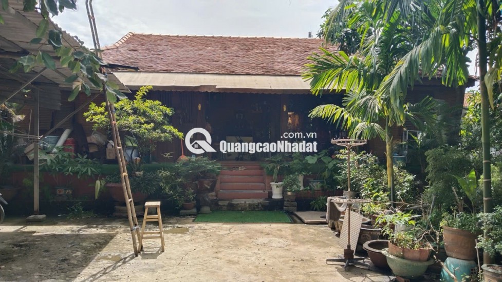 CC BÁN GẤP NHÀ C4, KHU ĐẤT ĐANG LÀM XƯỞNG CƠ KHÍ, GẦN 2500M2 SÁT MT835, CHỈ 14 TỶ. LH:0909327086.