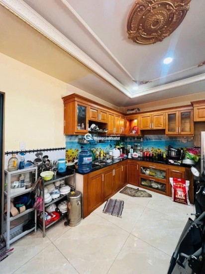 NHÀ KHU T.ÊN L.ỬA ....CĂN GÓC NGANG 5m ( 52m2 - 5 tầng ) HẺM XE TẢI THÔNG .nhỉnh 7ty