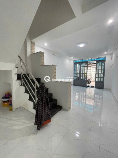 BÁN NHÀ 3 TẦNG, BÌNH CHÁNH, HẺM 8M, GẦN BẾN XE MIẾN TÂY, 56 M² (4X14), 4.X TỶ.