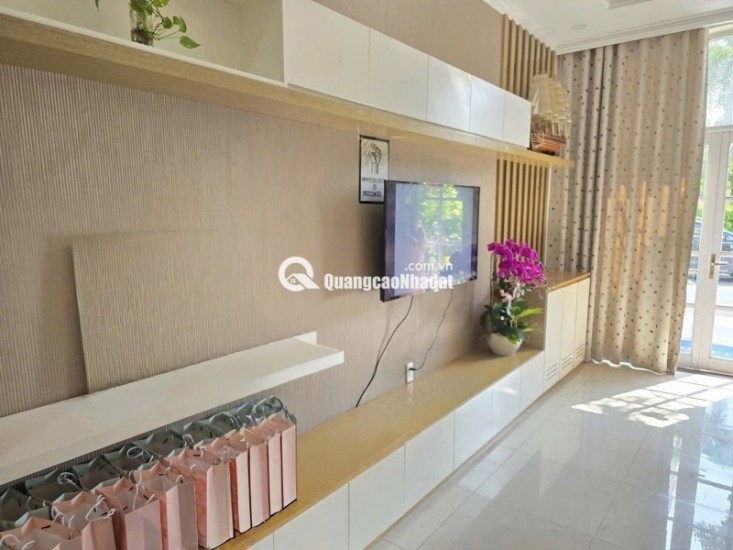 Bán nhà đường  357, Phước Long B, Q9, Thủ Đức, TP HCM. DT 100,2 m2, 3 tầng, sổ hồng. Giá 14.9 tỷ