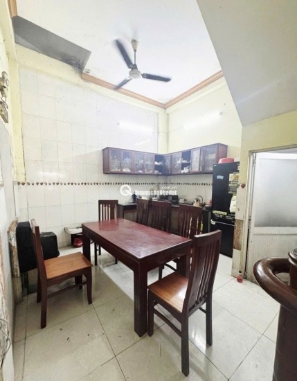 BÁN NHÀ 4 TẦNG, SÁT QUẬN 6 - TÂN PHÚ, HẺM 8M, GẦN TỈNH LỘ 10, 54 M² (4X14), 5.X TỶ.