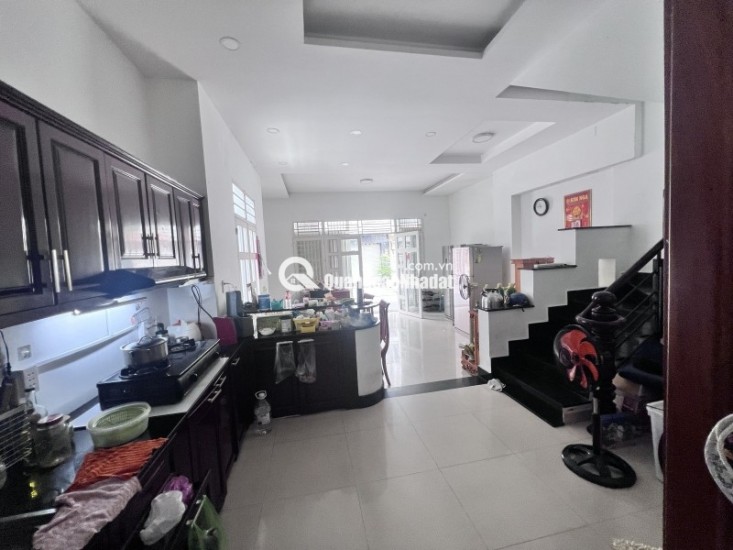 Nhà hẻm xe hơi Lâm Văn Bền Quận 7 ngang 5m vuông vức chủ cần tiền bán gấp 8,6 tỷ thương lượng.