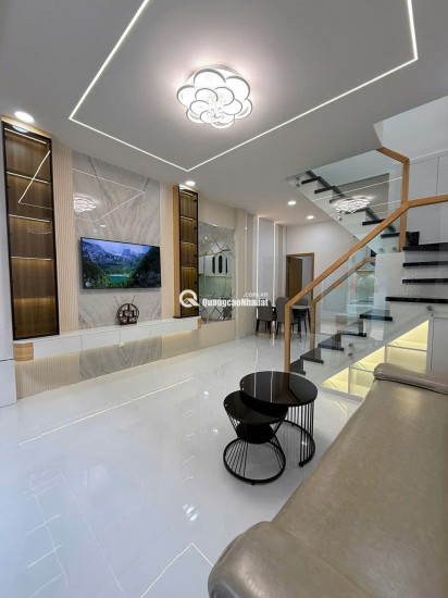 SIÊU PHẨM QUẬN TÂN PHÚ KẾ BÊN ĐẦM SEN, HXH CÁCH 1 CĂN RA MT – 40M2 NHỈNH 6TỶ LH:0965547748.